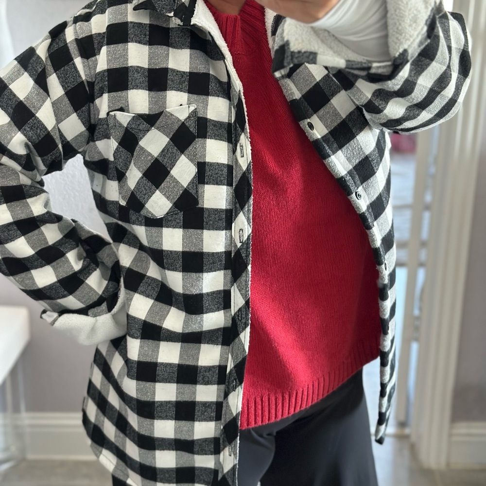 Nomad Checkered Fleece Jacket with Black fleece lined pants EUC Sz L